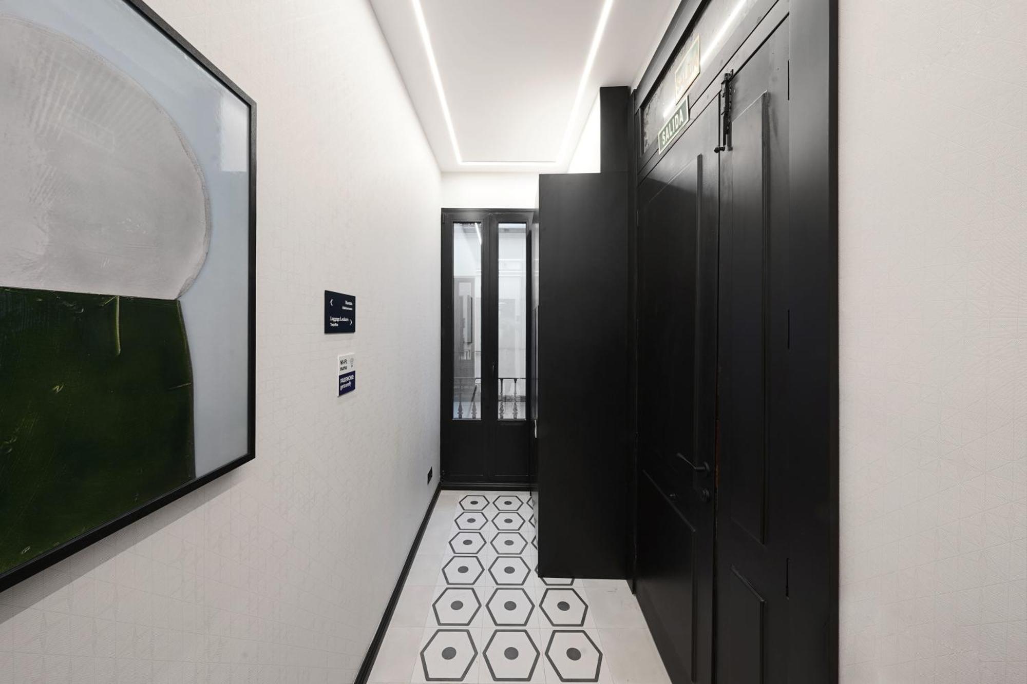 Numa Madrid Luna Экстерьер фото