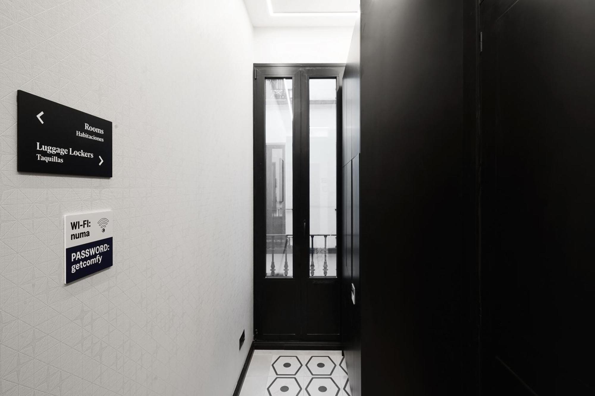 Numa Madrid Luna Экстерьер фото